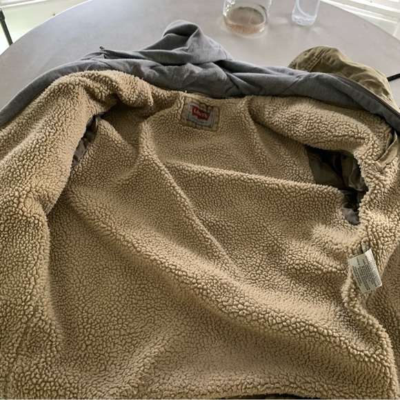 Levi’s Hooded Cotton Canvas Military Trucker Jacket Tan Work Outdoor Layered M - Picture 16 of 16